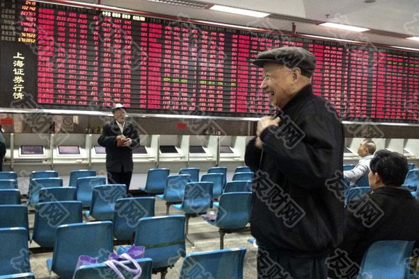 2024年11月24日:随着中国推动改革提振股市 基金公司下调ETF管理费和托管费